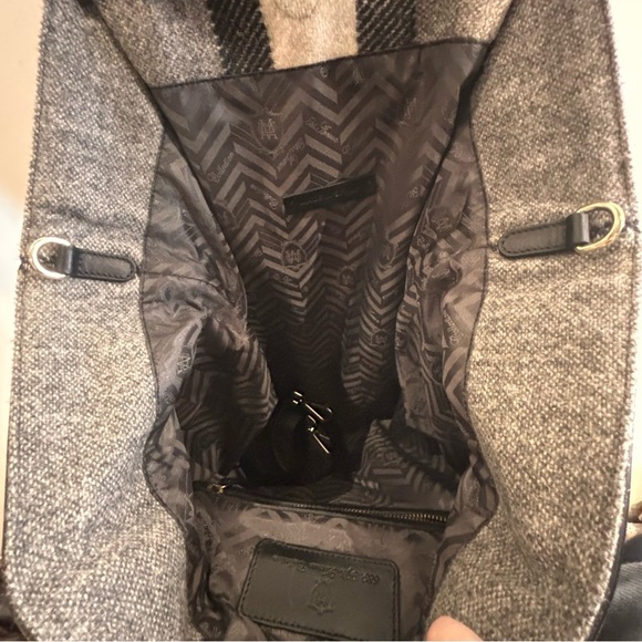 689 Fifth Avenue Collection Stylish Gray and Black Tote Shoulder Bag Fabric - Picture 9 of 14